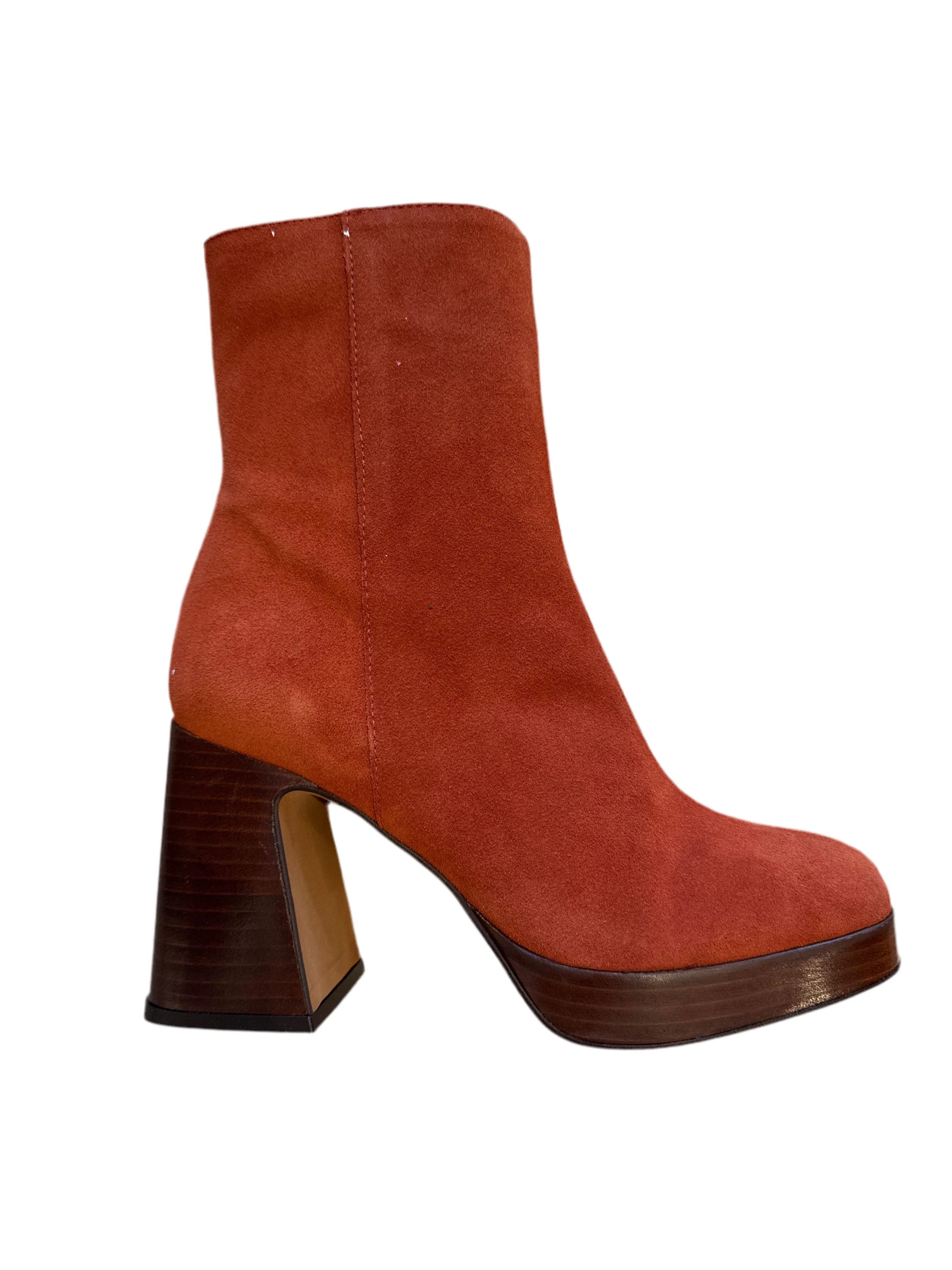 24604 Silmia Sienna Platform Boot