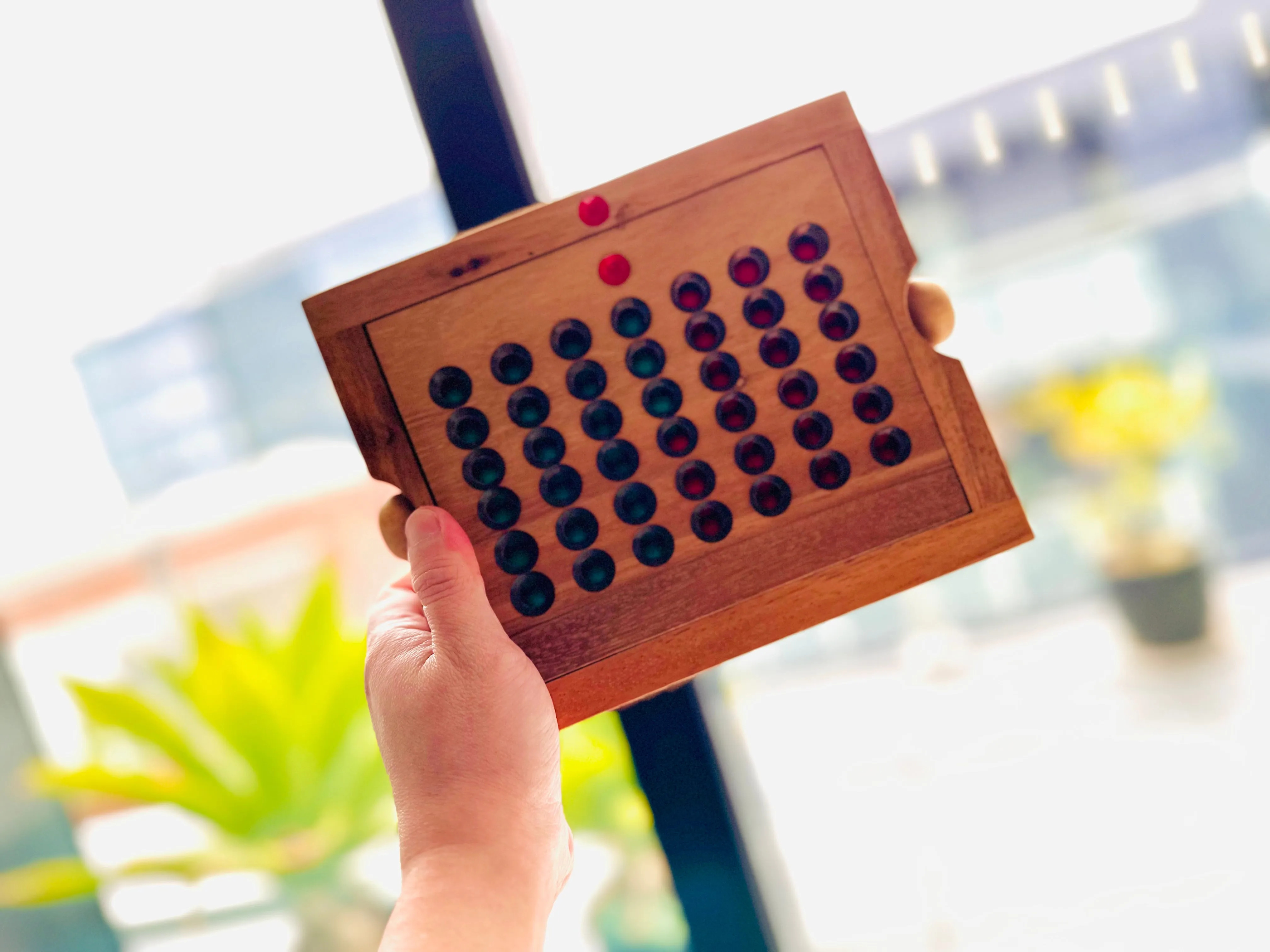 4 IN A ROW GAME Connect four board game with marbles-ready for travel.