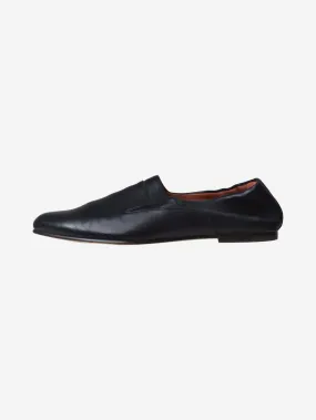 Black leather flat shoes - size EU 37