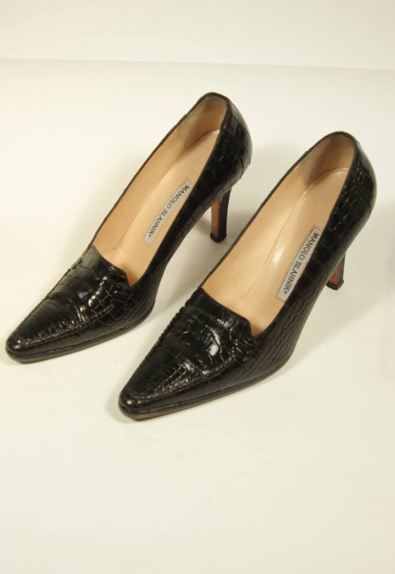 MANOLO BLAHNIK Black Crocodile Pumps Size 38