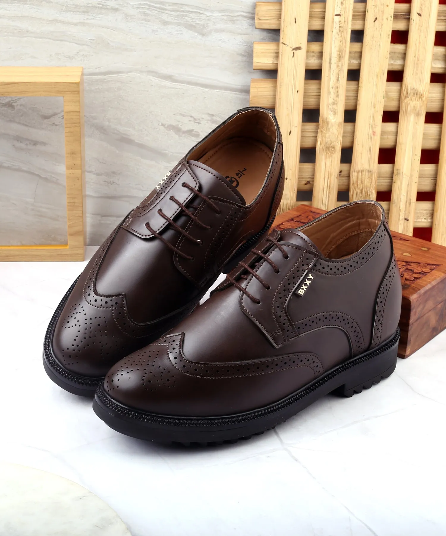 Men's 3.5 inch Hidden Height Increasing Faux Leather Brogue Lace-up Shoes