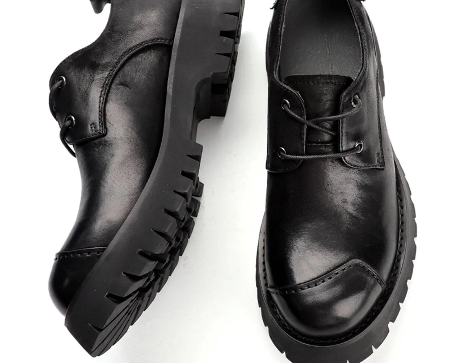 Men's Low Top Large Toe Height-Increasing Boots | Fashionable Skin Boots